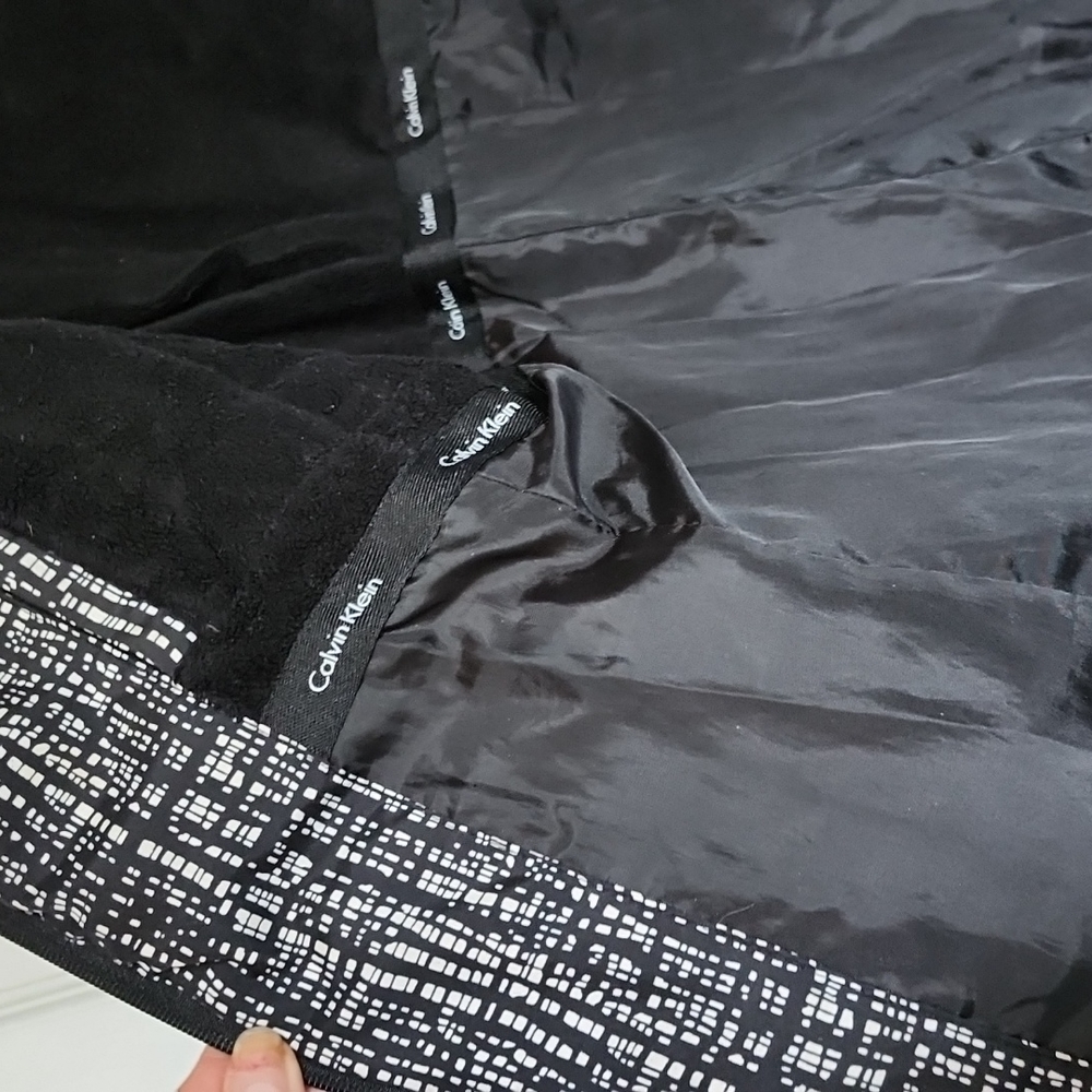 Calvin Klein Down Jacket Size M. - Picture 8 of 13